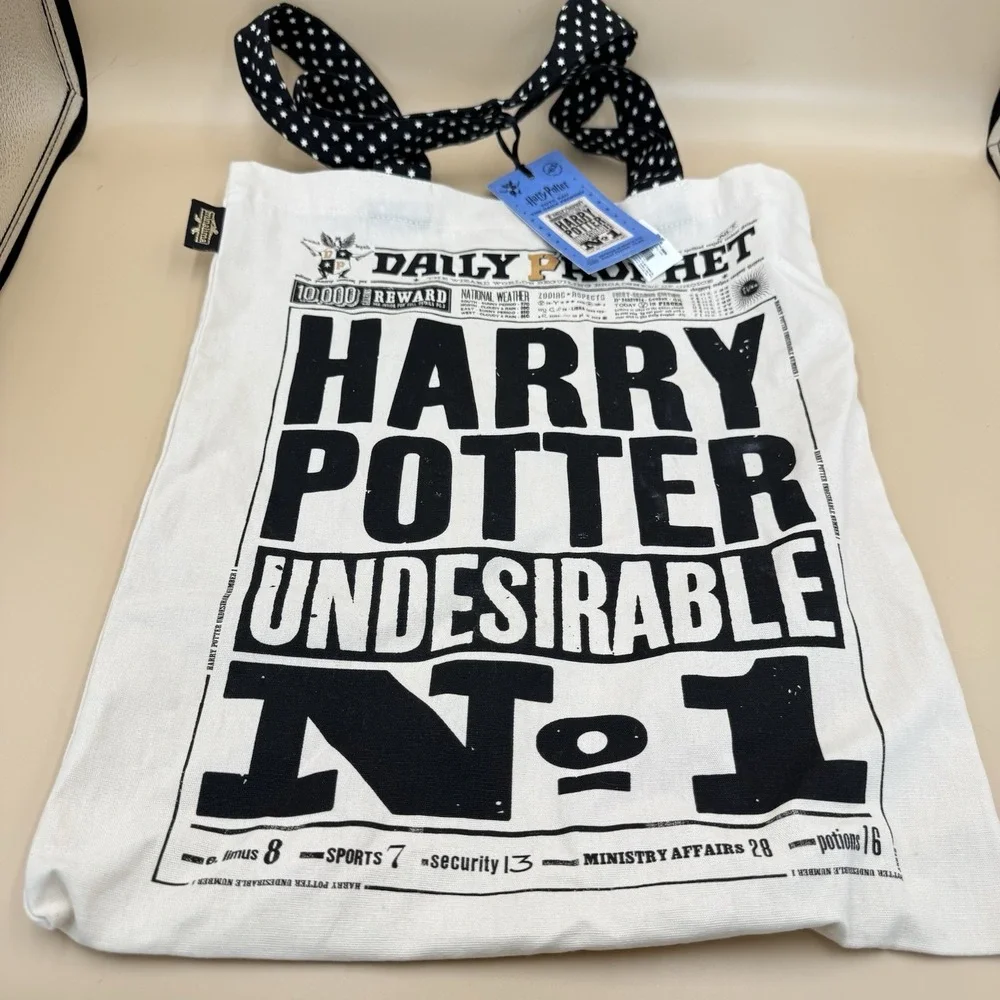 Harry Potter Daily Prophet Tote Bag Undesirable No 1 MinaLima Canvas Cream NWT